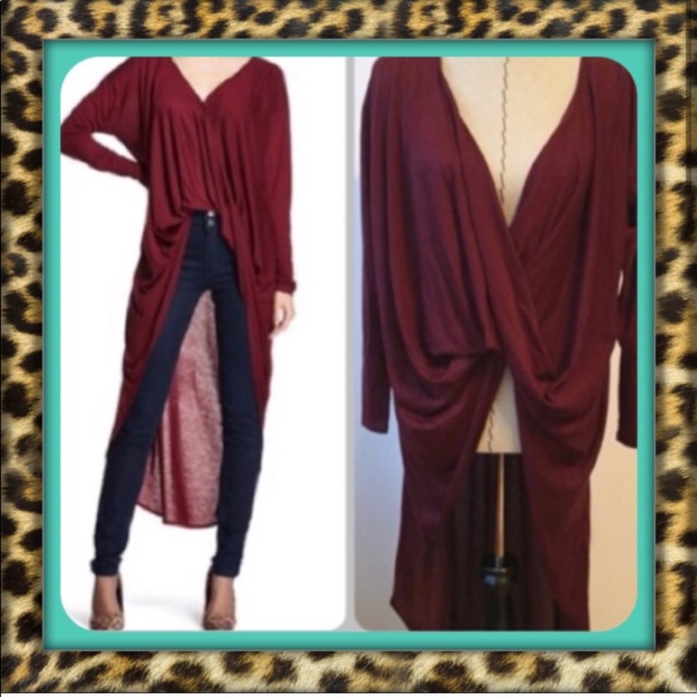 👑✅PRICE FIRM✅ Fabulous Burgundy Hi-Low Top.